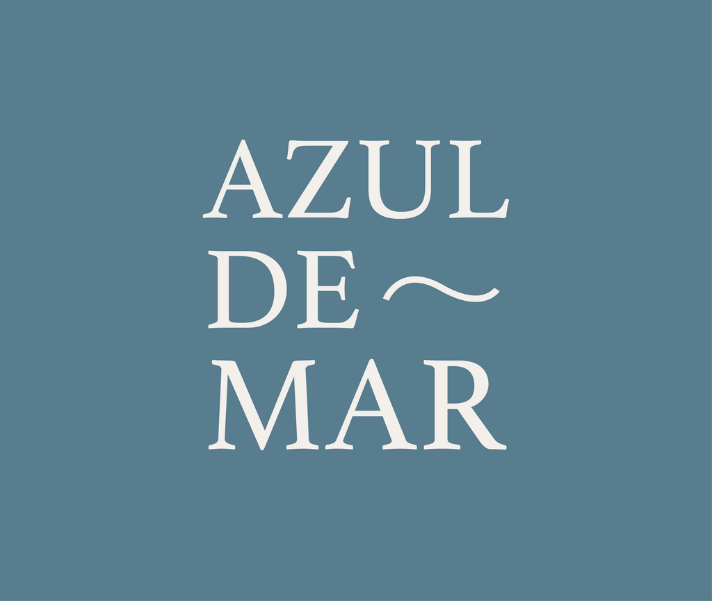 logotipo azul de mar